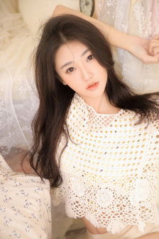 商务旅行女老板戴帽子日本剧